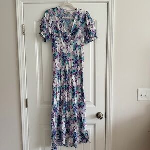 Floral V-Neck Maxi Dress